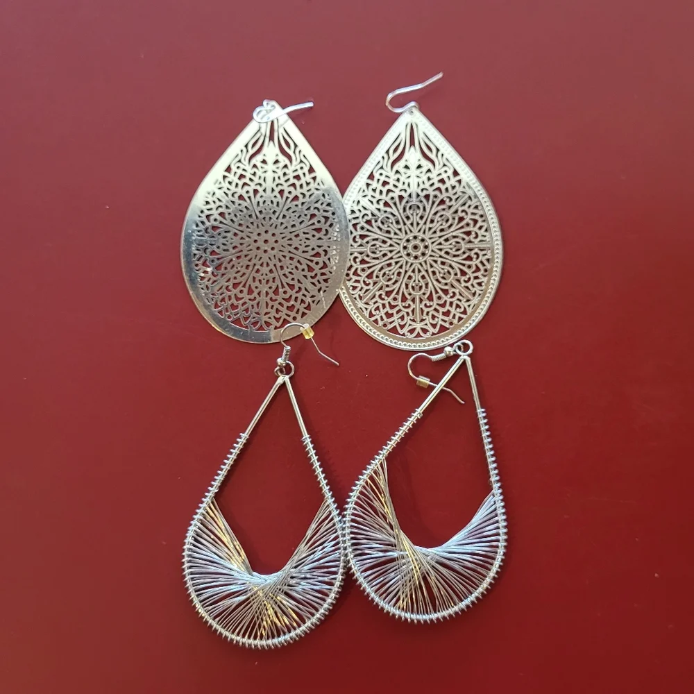 Lot Of 2 Silver Toned Drop Dangle Earrings Round Teardrop Costume Jewelry